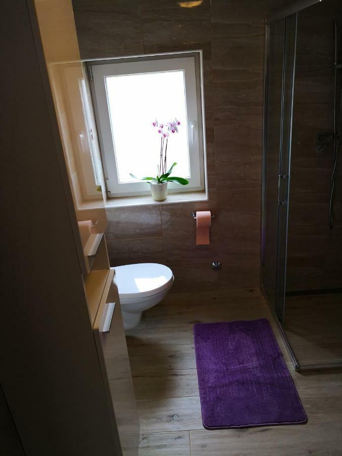 Apartment Aria Banjol Екстер'єр фото
